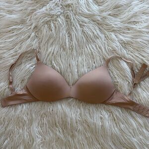Skims Wireless Form Pushup Plunge Bra Clay Size 30D